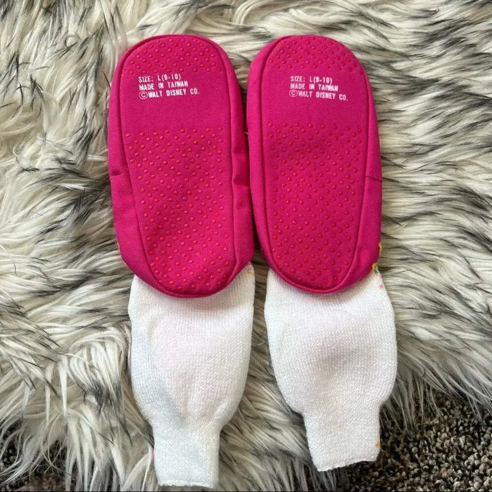 NEW Vintage Girl’s Minnie Mouse Slipper Socks